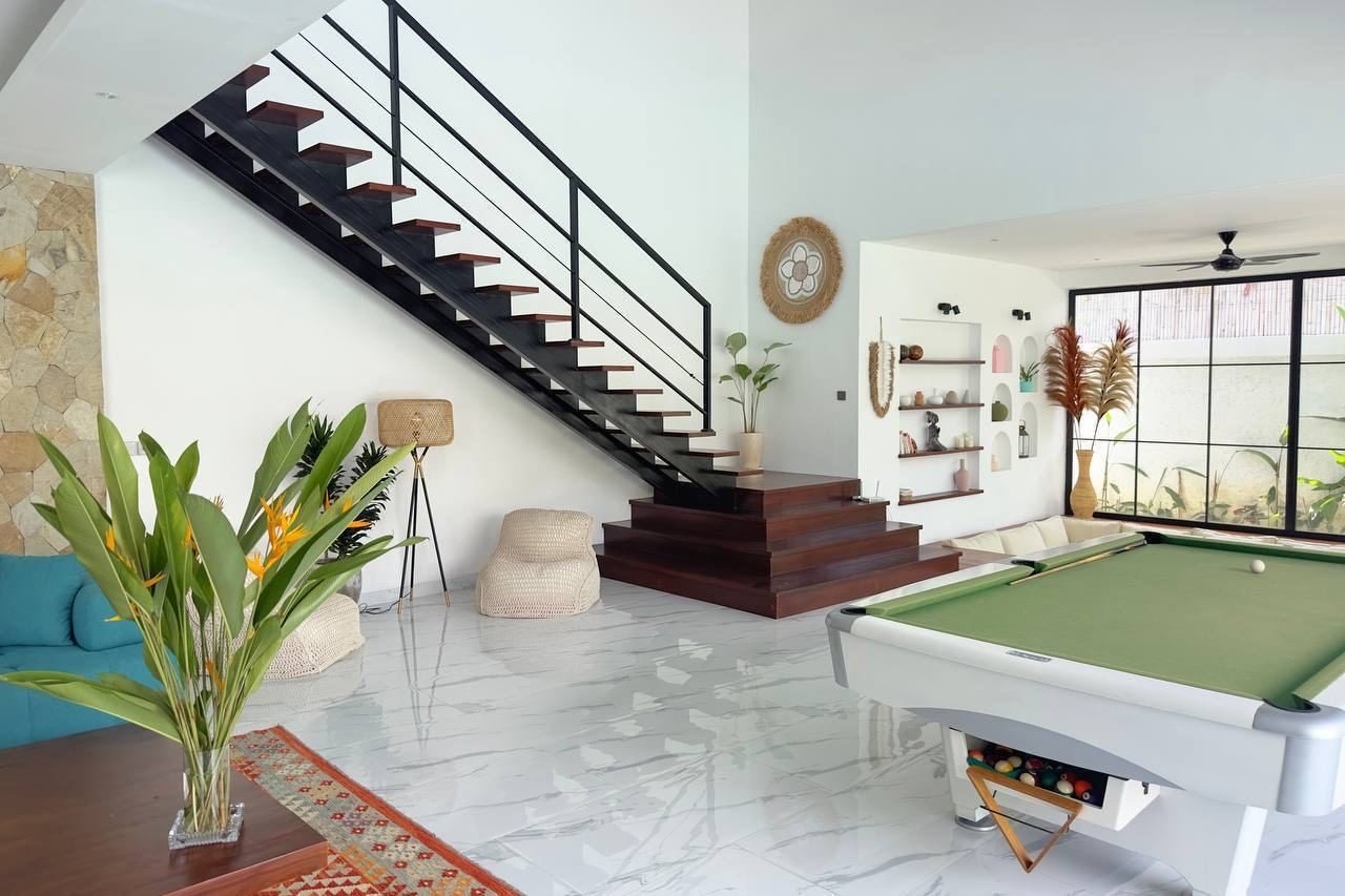 Modern Villa with Billiards and Home Theater